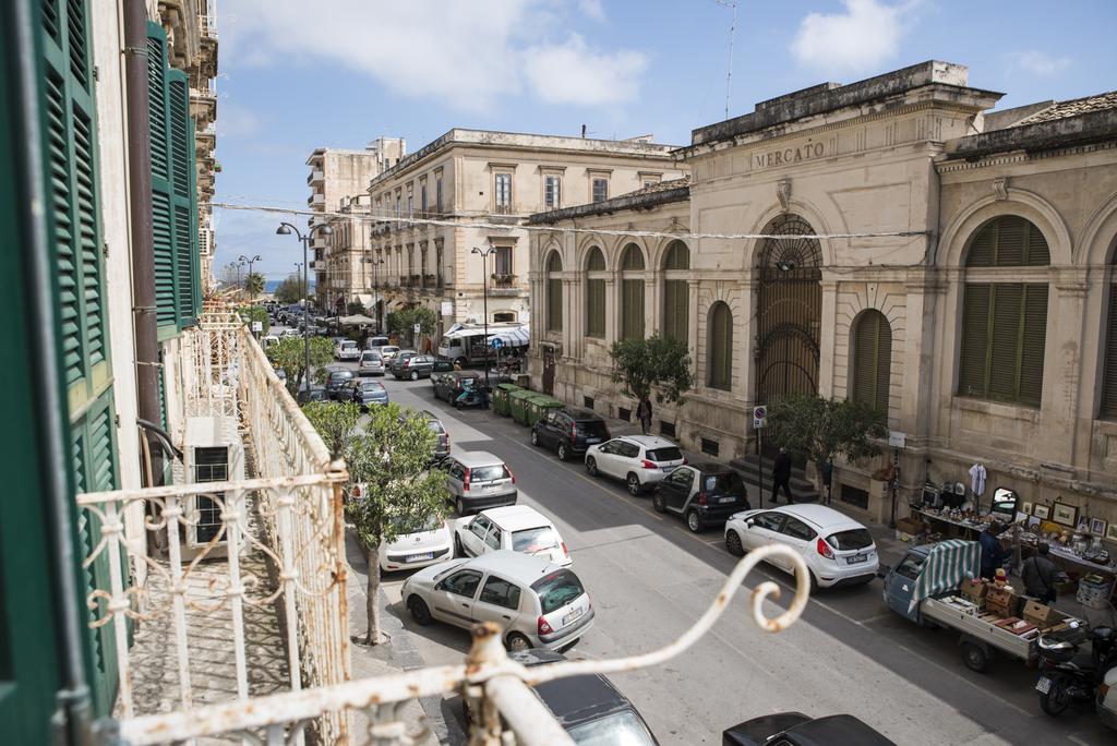 Bed and Breakfast Sognando Ortigia Сиракузы Экстерьер фото